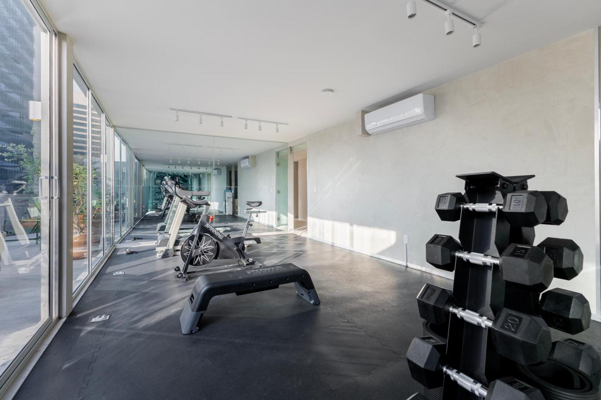 Capitalia - Luxury Apartments - Edgar Allan Poe مدينة مكسيكو المظهر الخارجي الصورة